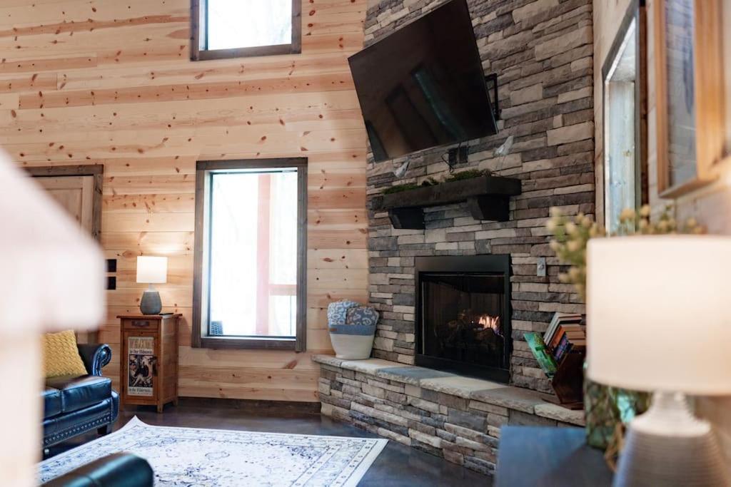 The Secluded Reset Button Cabin โบรคเคนโบว์ ภายนอก รูปภาพ