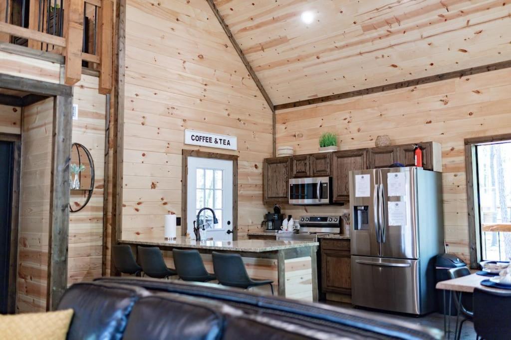 The Secluded Reset Button Cabin โบรคเคนโบว์ ภายนอก รูปภาพ