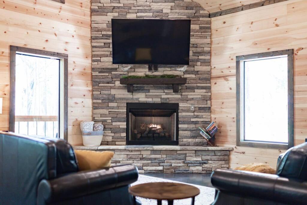 The Secluded Reset Button Cabin โบรคเคนโบว์ ภายนอก รูปภาพ